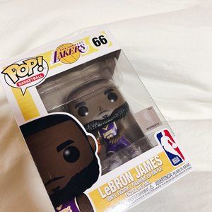 NBA Lakers Lebron James Funko Pop!